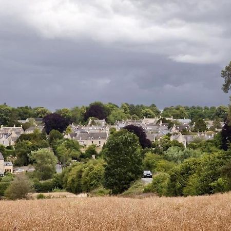 Amarelo Apartment, Central Charlbury, 1 Super King Bed Exterior photo