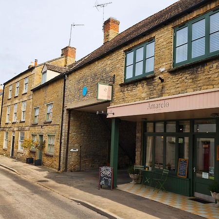 Amarelo Apartment, Central Charlbury, 1 Super King Bed Exterior photo